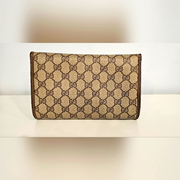 Authentic Gucci GG Supreme Shoulder Bag Small - Picture 2 of 14